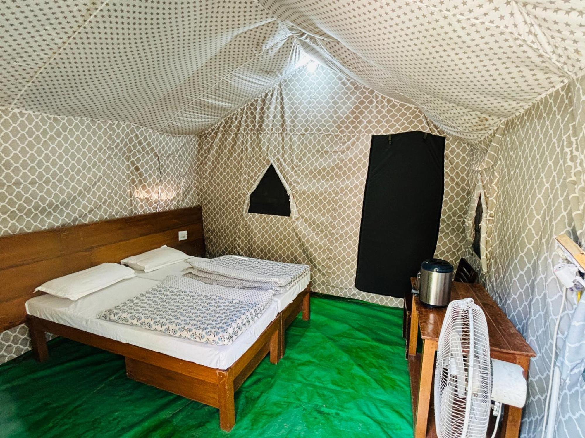 Camp High 5 Jayalgarh Hotell Dāngchura Exteriör bild